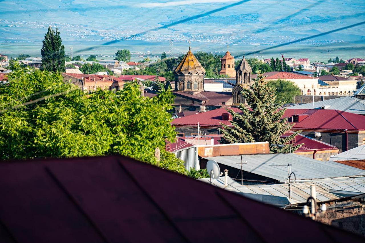 Kumayri Suite Balcony View Gjoemri Buitenkant foto